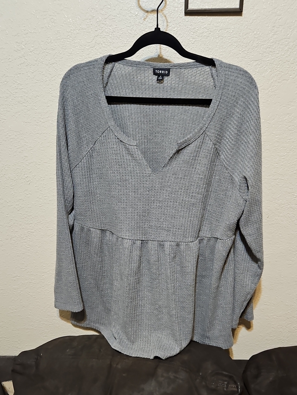 torrid Light Gray Waffle Peplum V-Neck Long Sleeve Top